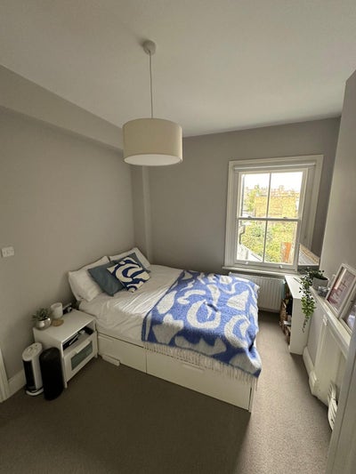 Double room in a sociable Putney house 🍻 Main Photo