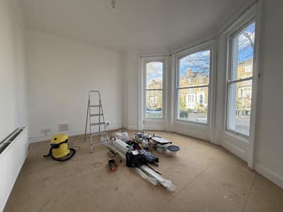 Redecorated Large Studio Flat in Hither Green SE13 Main Photo