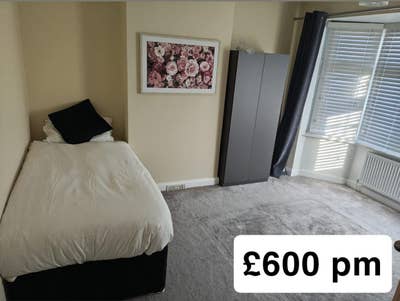 LU4 Luton - Rooms for lodging - well located  Main Photo