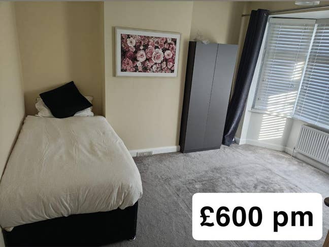 LU4 Luton - Rooms for lodging - well located  Main Photo