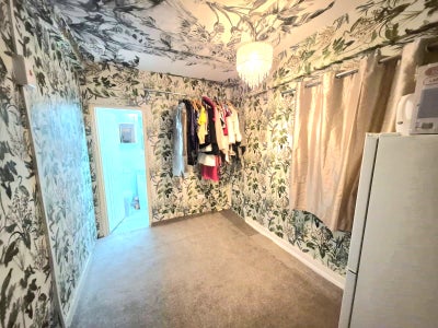 Room to rent Main Photo