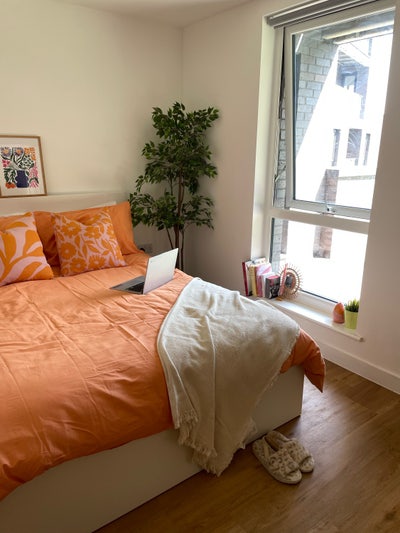 Lovely room in Ancoats!  Main Photo