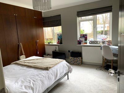 Double Room in Unbeatable Richmond Location Main Photo