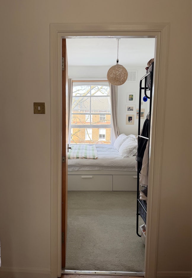 Room in Dalston, sunny flat, sth facing garden! Main Photo