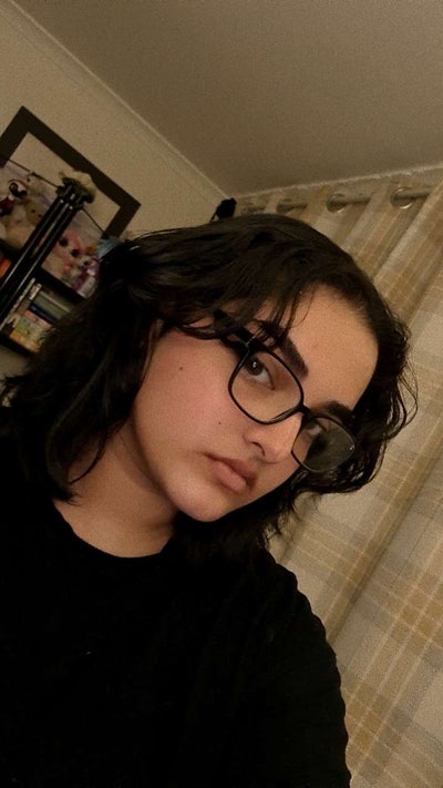 Looking for a room/studio/falt share Main Photo