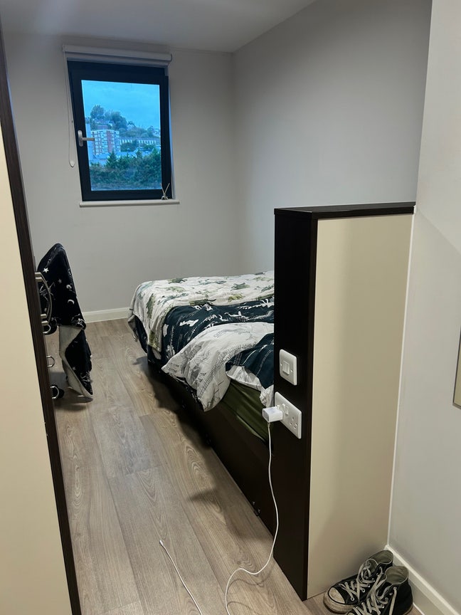 Take over a tenancy  Main Photo