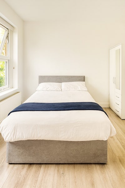 🏡 5 Ensuite Rooms All Bills Included (No Deposit) Main Photo