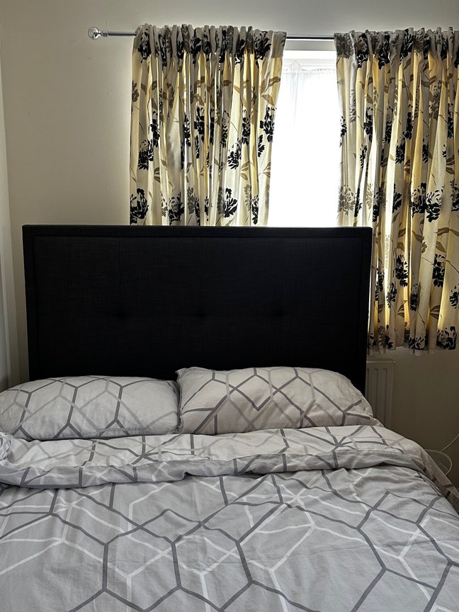 Double room available in Oldbrook Main Photo