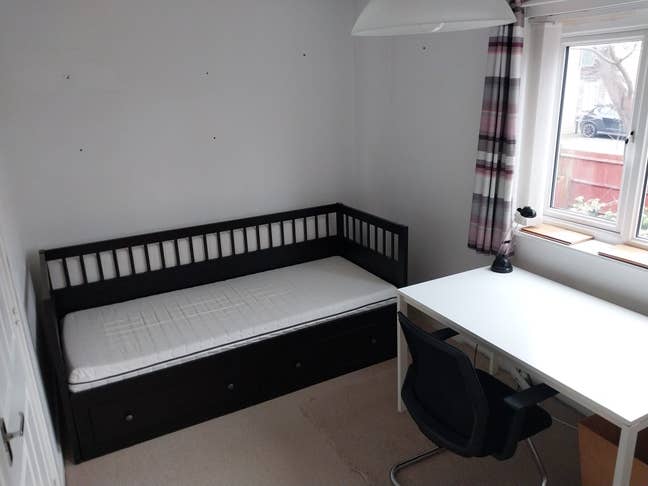 Ensuite Double room-quiet & convenient location  Main Photo