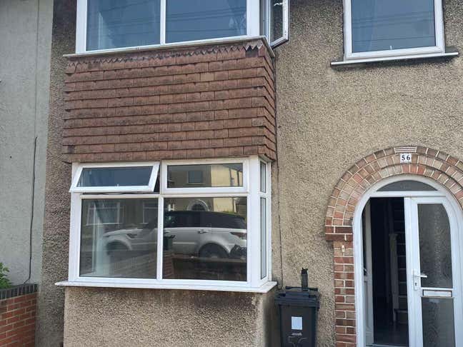 A Warm House for Rent Main Photo