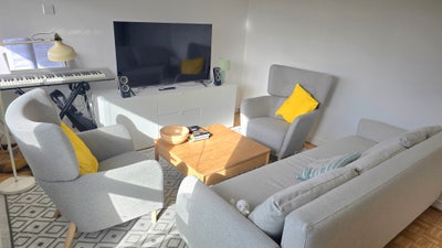 Short Let - 26 March to 6 April Only  Main Photo