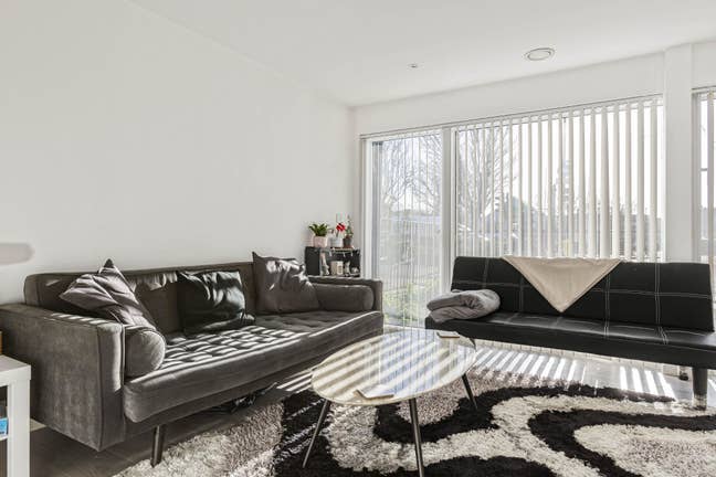 1 Bed No bills included Available 05.05.2026 Main Photo