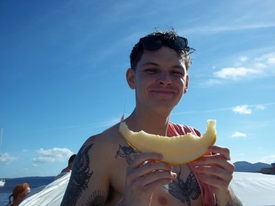 27 y/o looking for housemates or double room! Main Photo