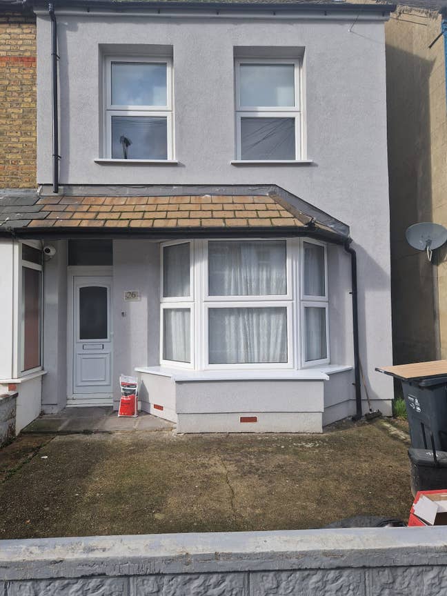 Room to Rent – Refurbished, Furnished – ImmedAvail Main Photo