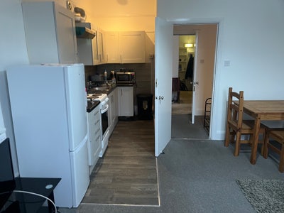 One bed flat self contained  Main Photo
