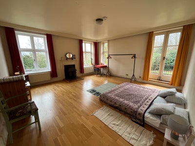 Beautiful room  Main Photo