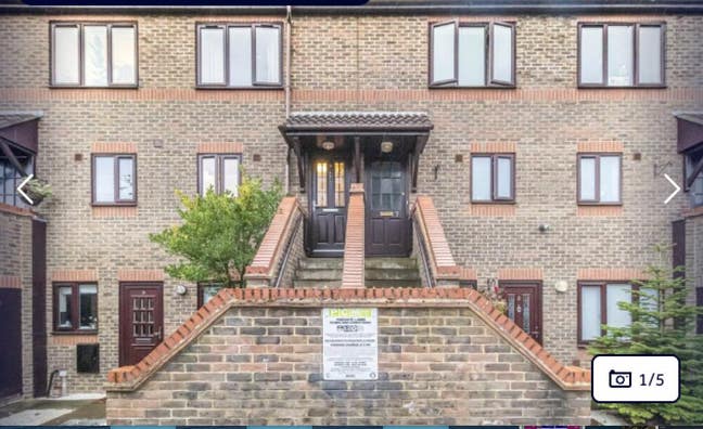 Double Room in Quiet Brentford Flat – Bills In Main Photo