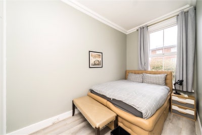 Double room in Chelsea  Main Photo