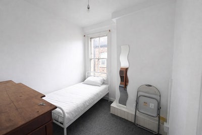 ***Bright Single Room to Rent, N22*** Main Photo