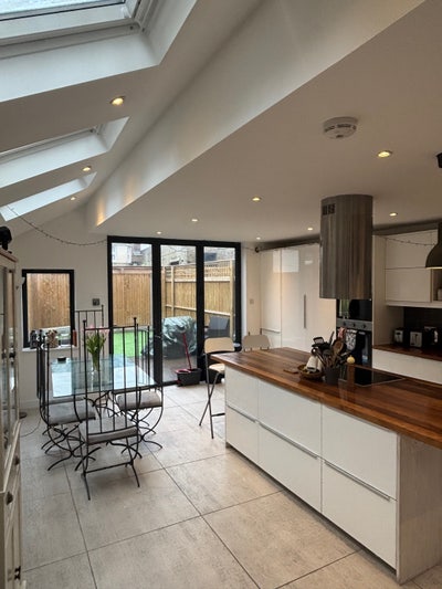 Double room available in Wandsworth  Main Photo