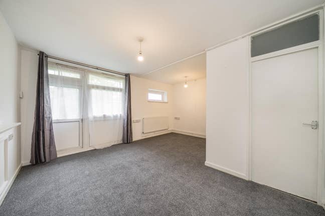 Bright Studio Flat in Shoreditch with Garden Main Photo