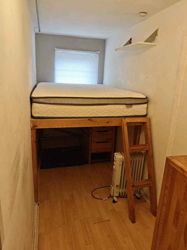 Double Room Available in South Wimbledon Main Photo