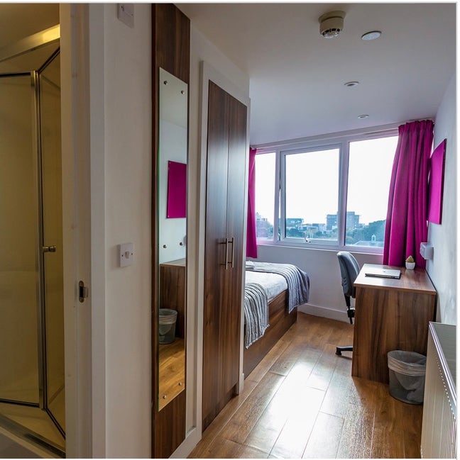 Room Available – Tenancy Takeover in Bournemouth ( Main Photo