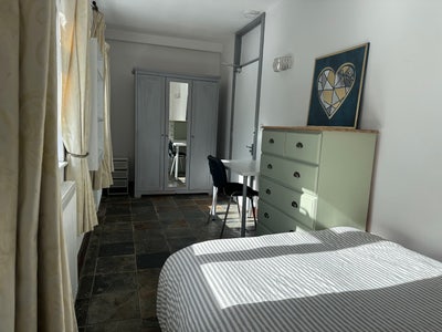  Luxury house 5 bedrooms  Cranfield  MK43 0BJ Main Photo