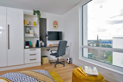 Tenancy takeover — modern deluxe studio, Code Cove Main Photo