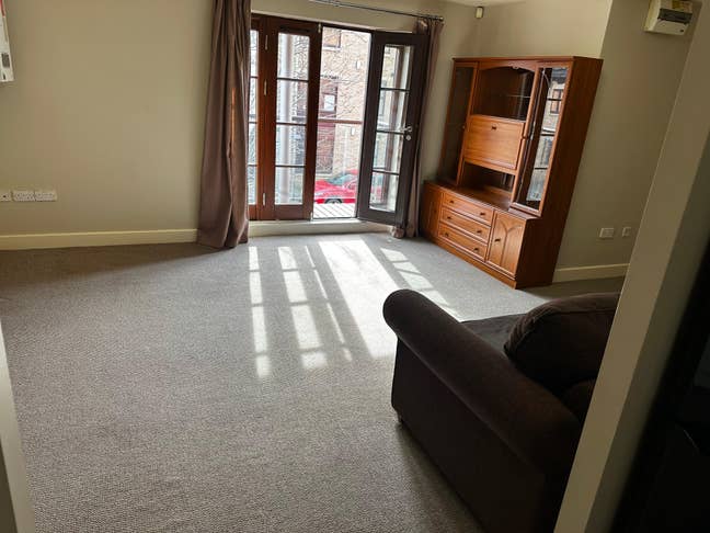 Two bed flat to rent Main Photo