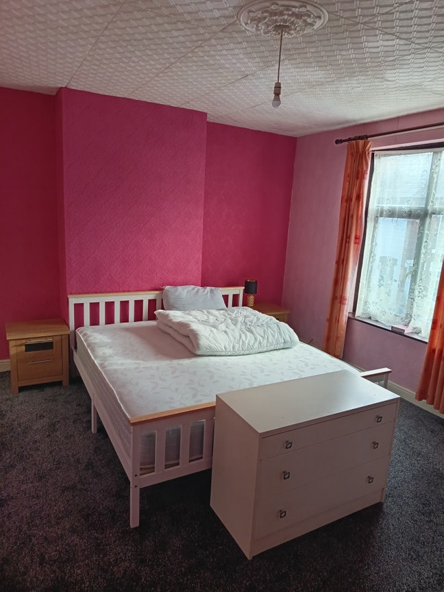 Double bedroom for rent  Main Photo