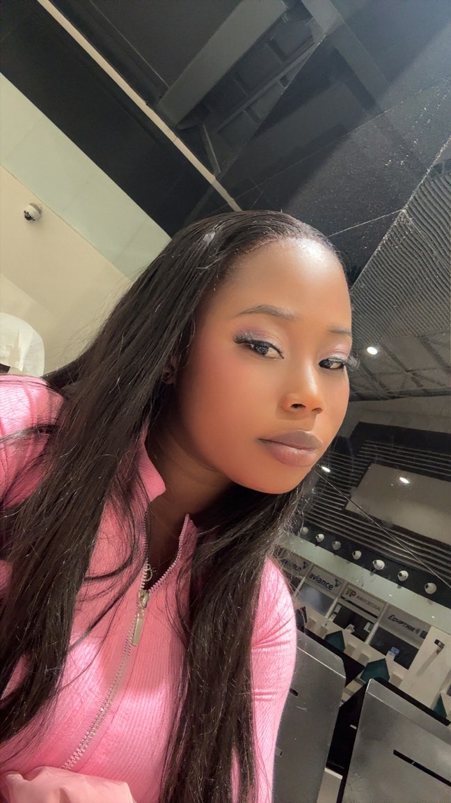 Room needed by professional couple Main Photo