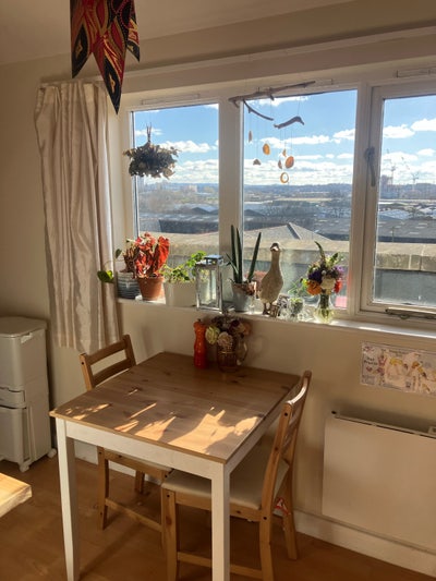 Bright 2-Bed Flat in Central Bristol (Old Market) Main Photo