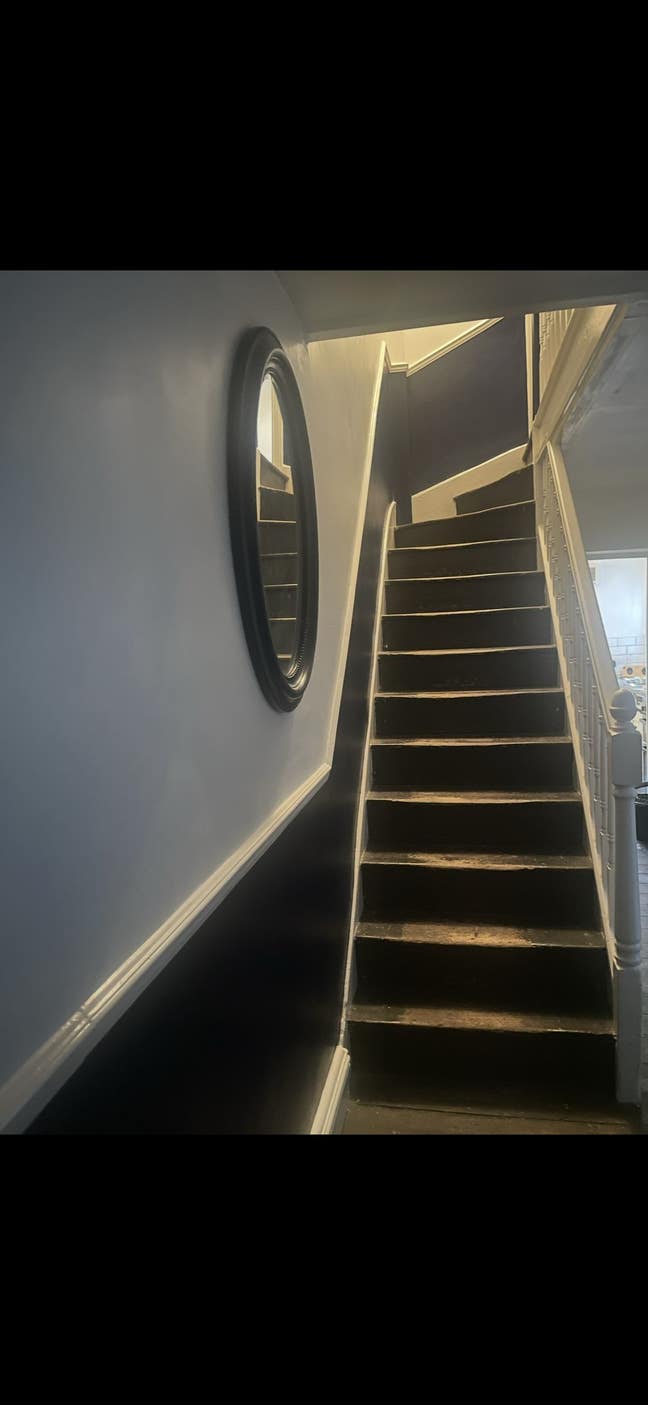 Double bedroom by Victoria park Main Photo