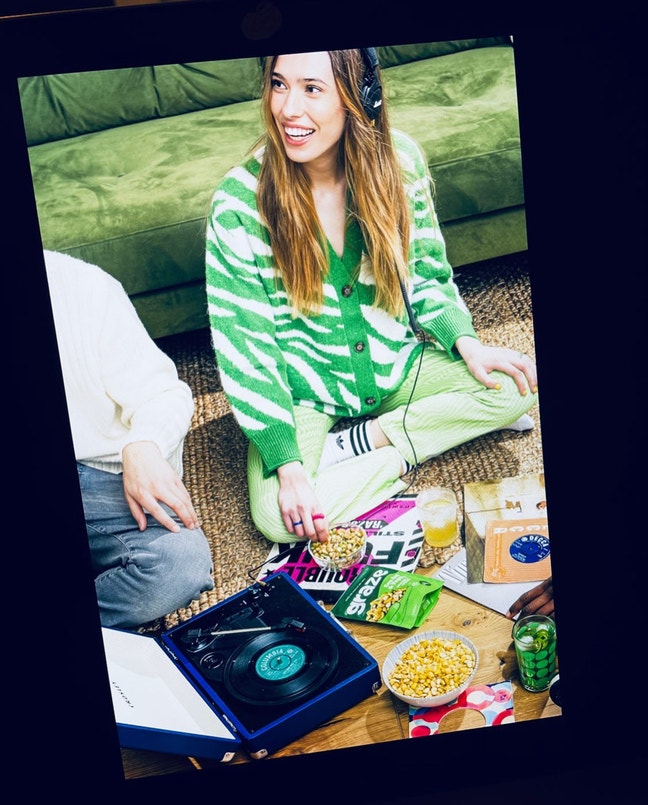 Professional Female seeks a single or double room Main Photo