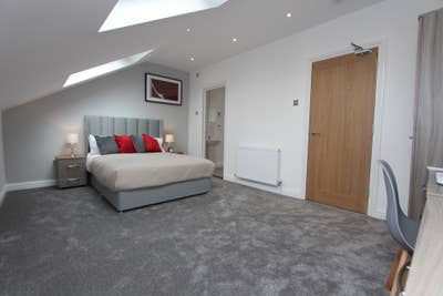 💥💫 Ensuite Double Room - 50% off 1st Months Rent Main Photo