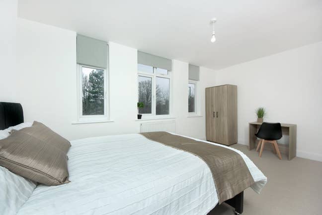 Double room - Greenford  Main Photo