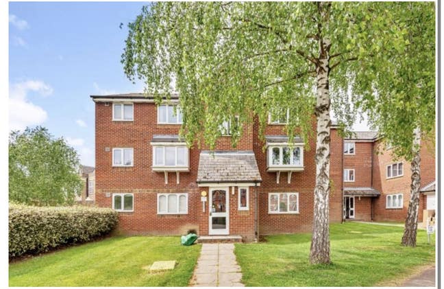 Southgate Tube self contained flat Main Photo