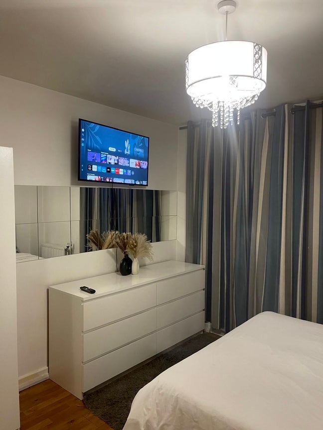 Double Room Available  Main Photo