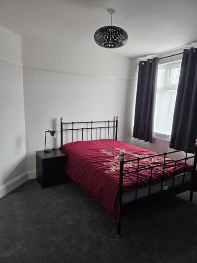   Spacious Double Room near QA and IBM Main Photo