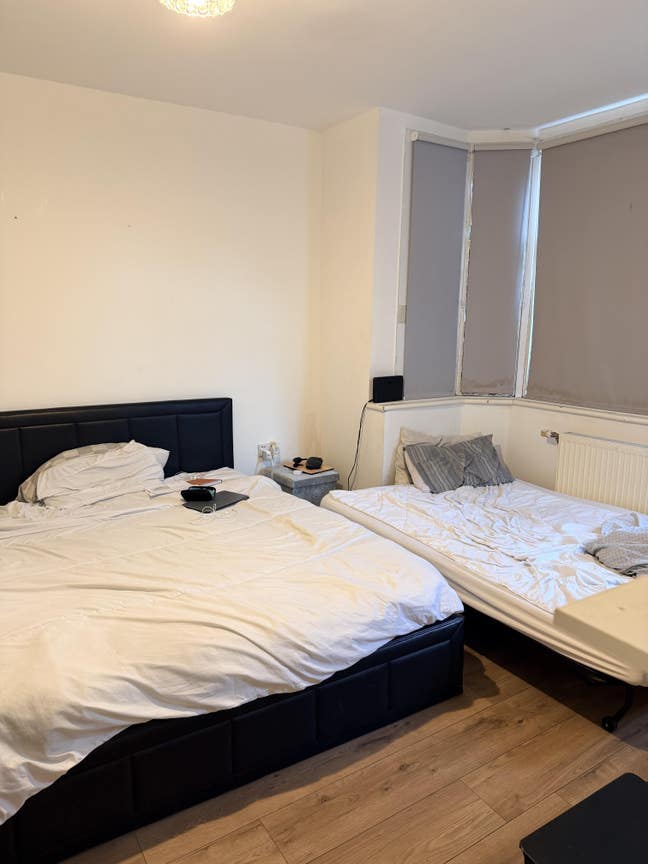 Room share  Main Photo