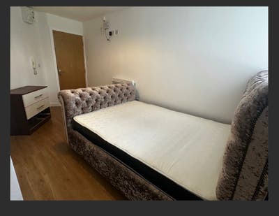 1 bed flat for rent BD1 2AA Main Photo