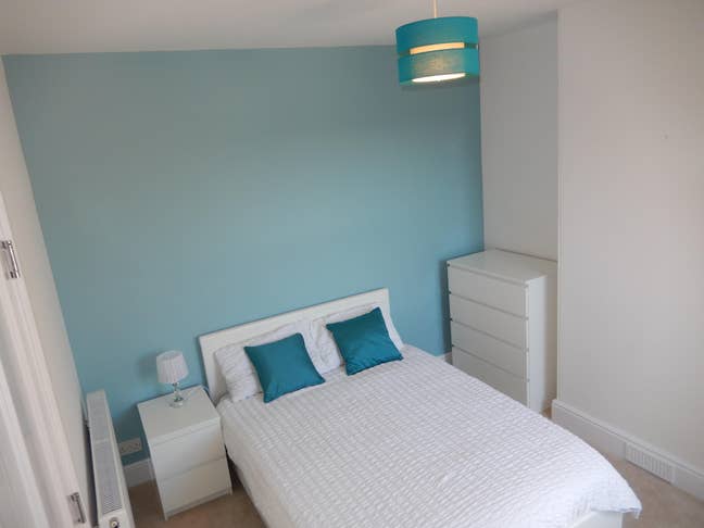 Large Double room in Exeter House Share Main Photo