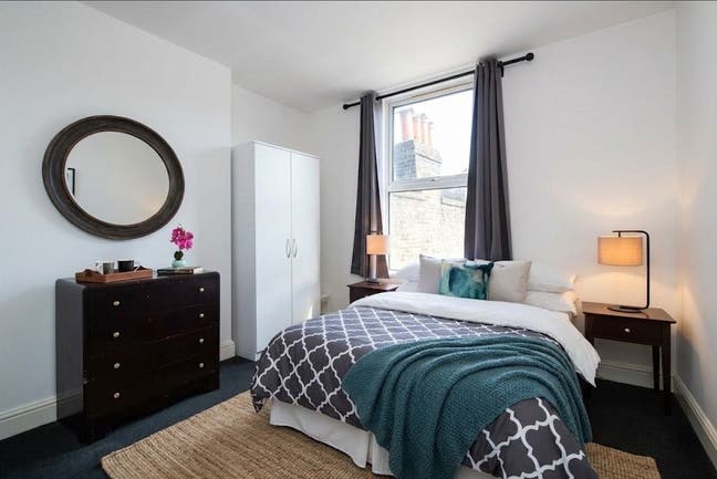 Spacious Double Room in Lavender Hill – SW11 Profe Main Photo