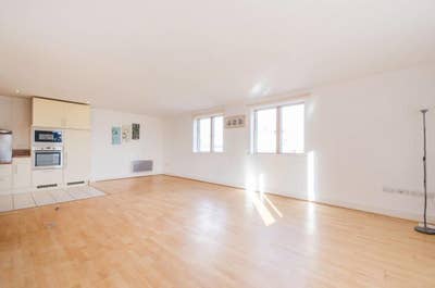 Master Bedroom with Ensuite and Shared Living Room Main Photo
