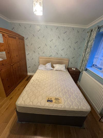 🌟 Spacious Furnished Room in a 2-Bed House EN1🌟  Main Photo