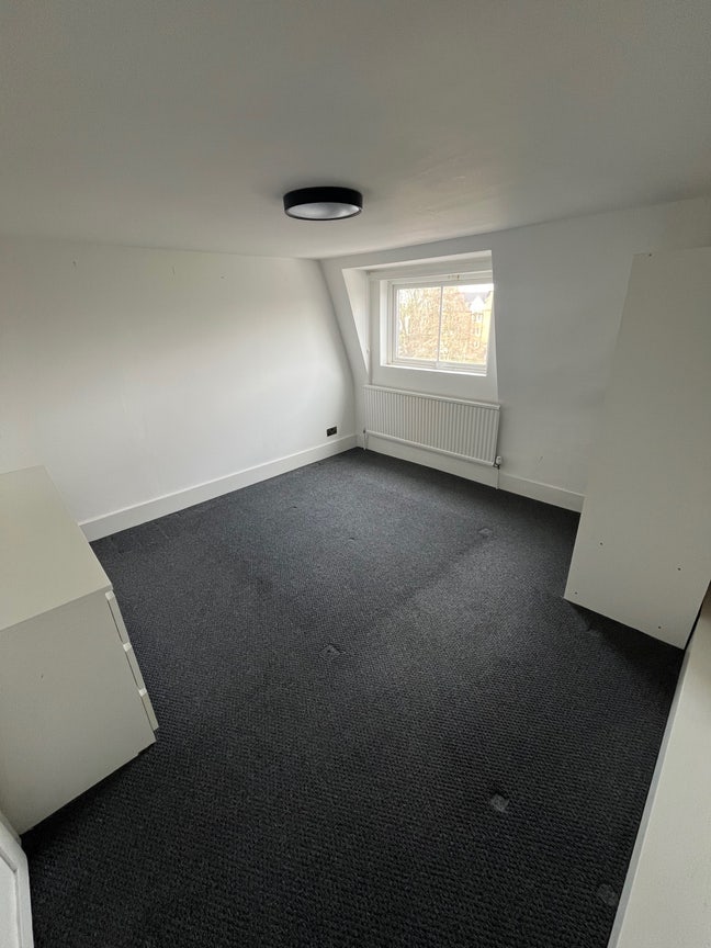 Looking for a new housemate in Camberwell Main Photo