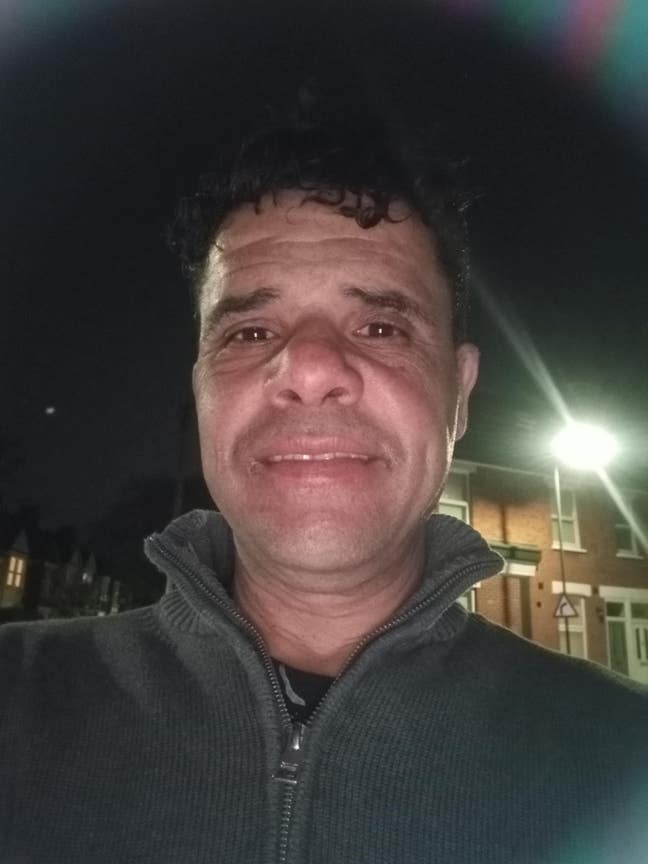 Professional Male seeks a single or double room Main Photo