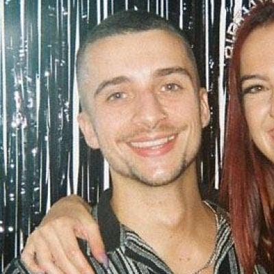 Me + You = Best Roommates of All Time? Main Photo