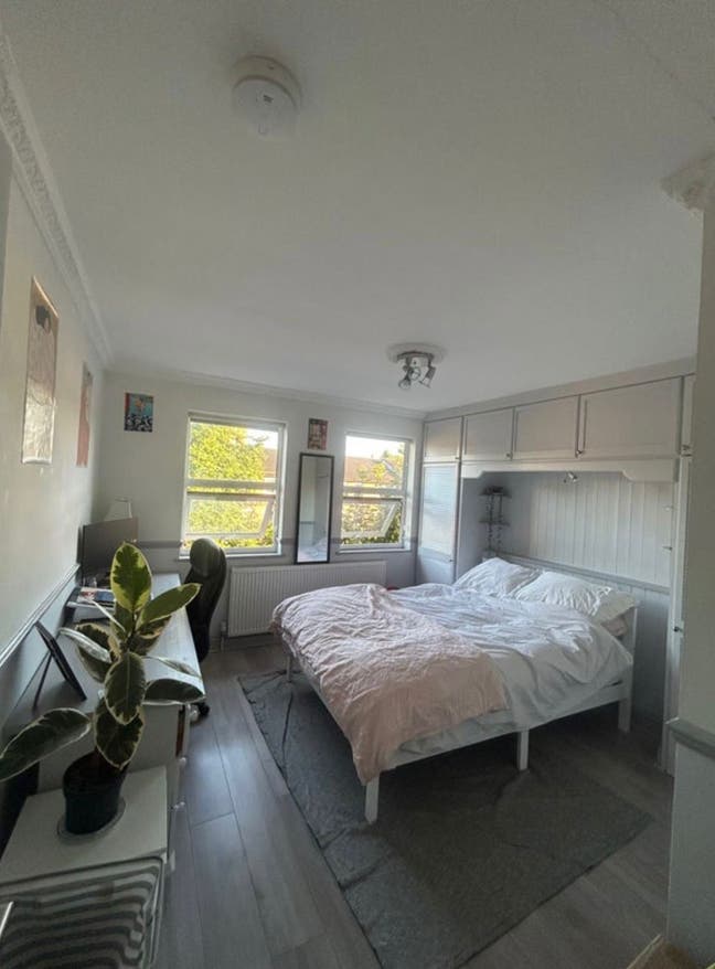 Spacious Light Room in Dalston/Hackney Main Photo